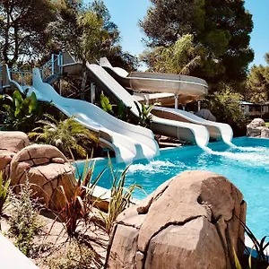 ** Camping Holacamp Garrofer Spanje