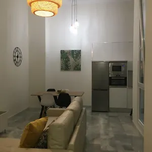 Nuevo En Casa Tipo Palacio Apartment Cádiz